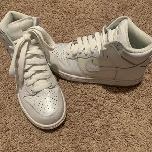 White nike high tops